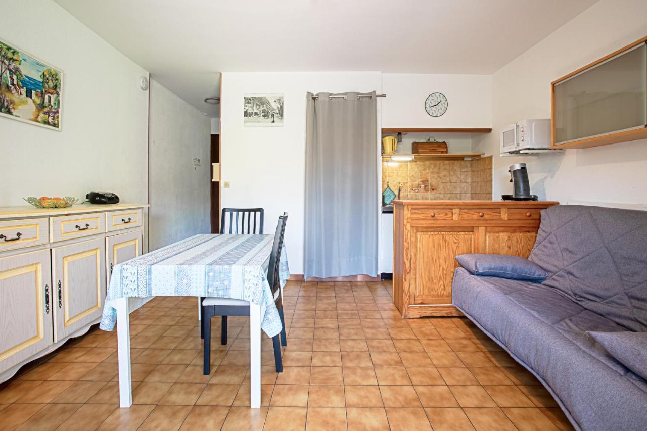 Les Tulipes Apartment Каркеран Екстериор снимка